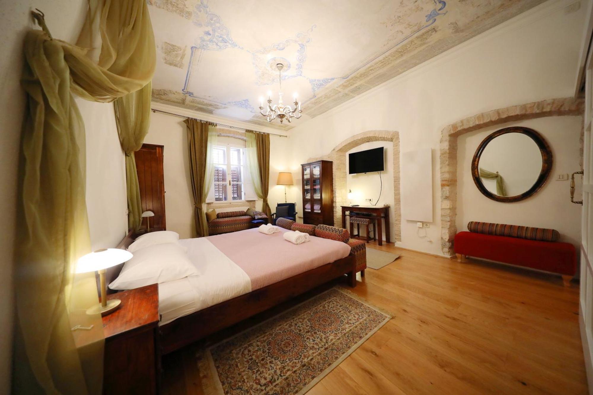 Petrizio Palace Задар Екстериор снимка